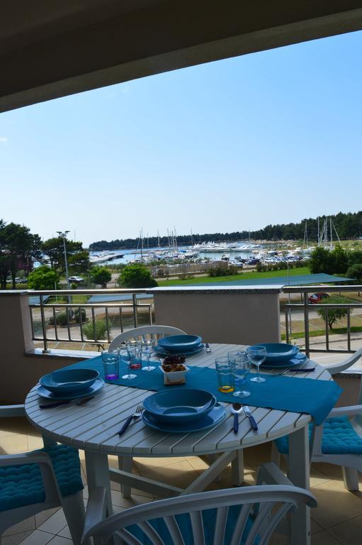 Apartments Nautica Novigrad Istria Exterior foto